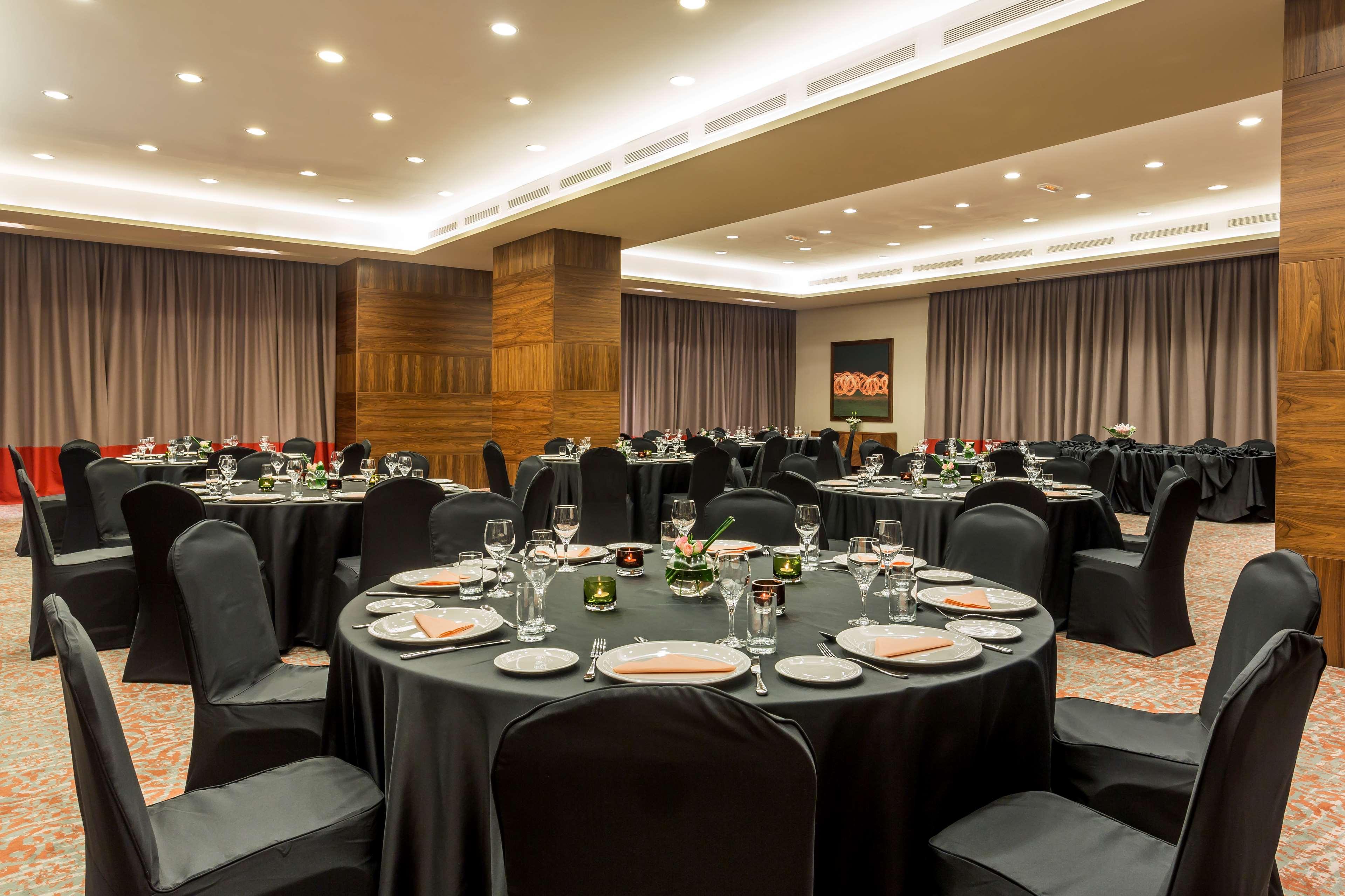 Hilton Garden Inn Tanger City Center Exterior foto